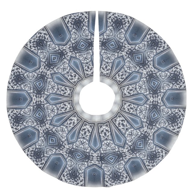 Blue Decorative Tree Skirt (Front)