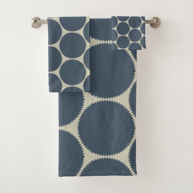 Blue Dots Bath Towel Set (Insitu)
