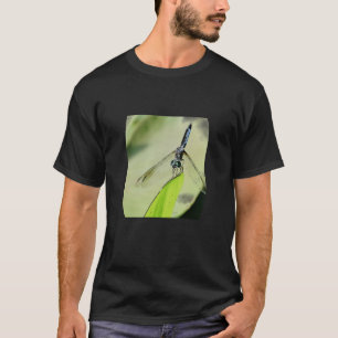 Blue Dragonfly green leaf Photo Nature Lovers T-Shirt