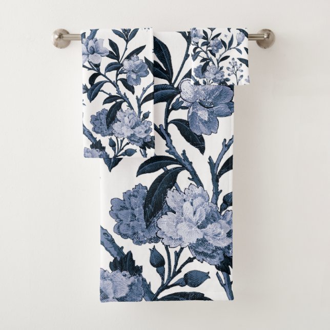 Blue floral pattern bath towel set (Insitu)