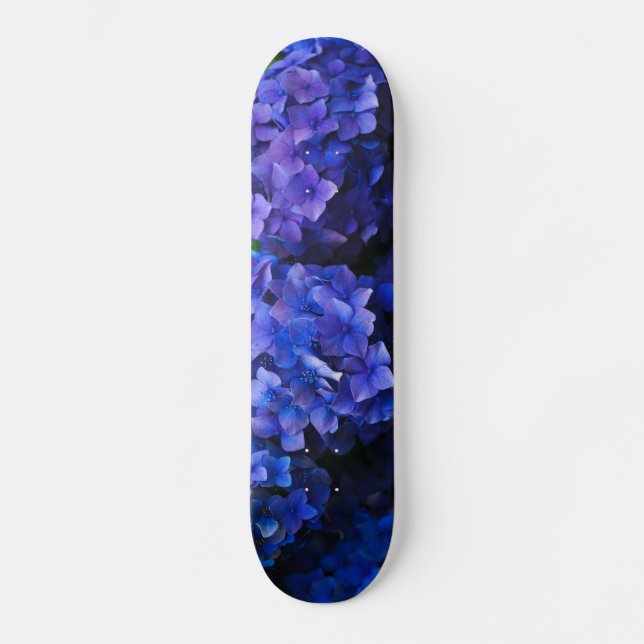 blue flowers skateboard (Front)