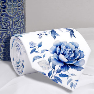 Blue flowers tie