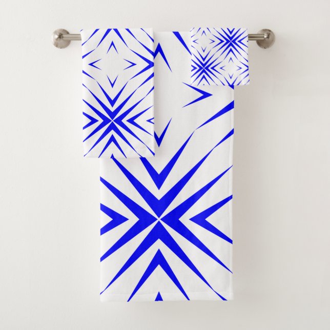 Blue Geometric Bath Towel Set (Insitu)