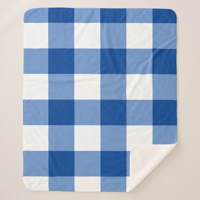 Blue gingham pattern sherpa blanket (Front)