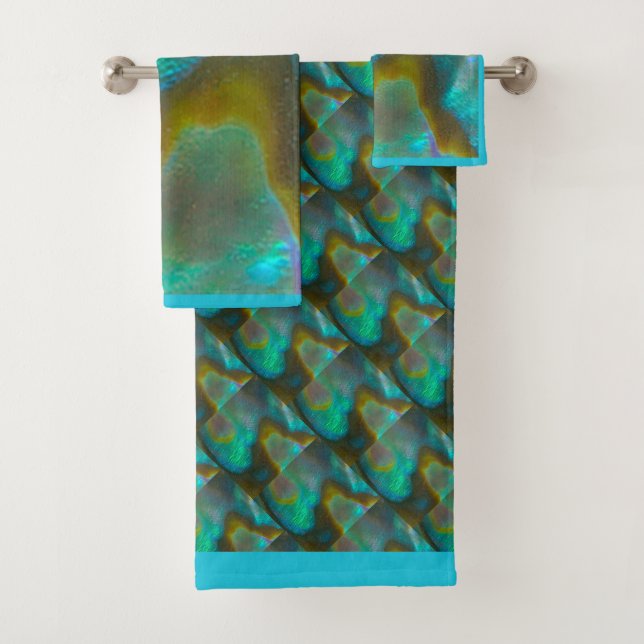 Blue Green Abalone Shell Bath Towel Set (Insitu)