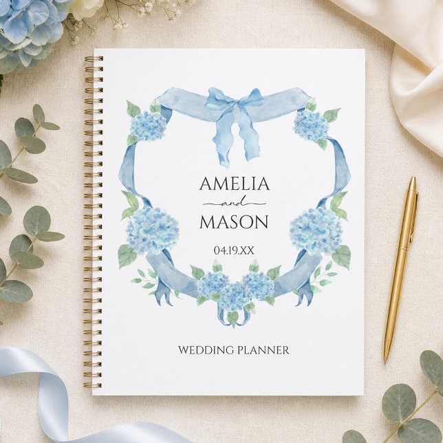 Blue Hydrangea Crest Watercolor Wedding Planner (Blue Hydrangea Crest Watercolor Wedding Planner)