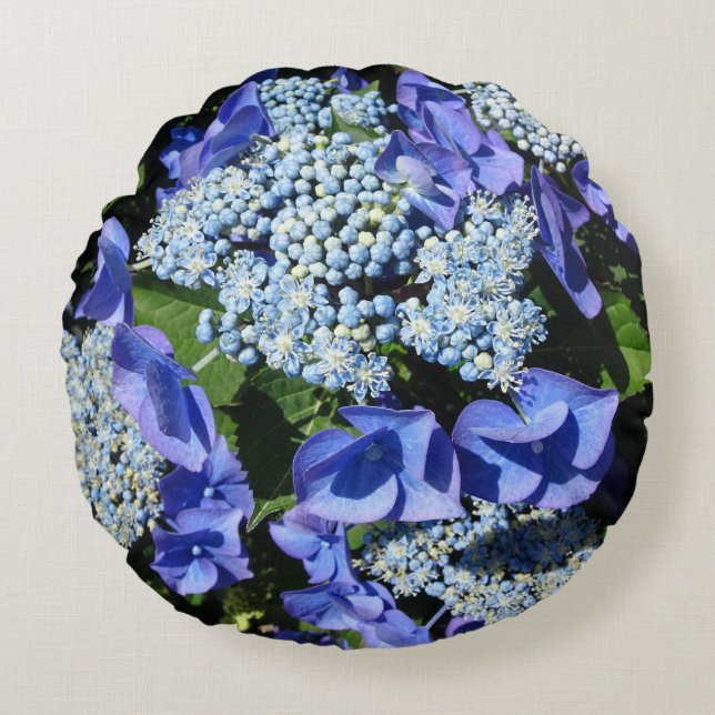 Blue Hydrangea Flowers Round Pillow (Front)