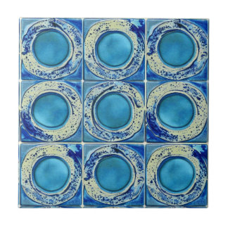 Blue ink and watercolor round pattern gradient tile
