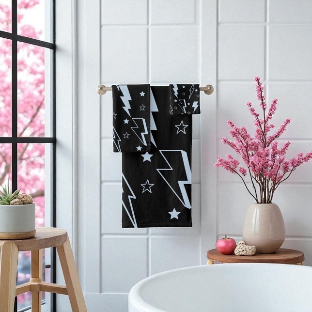 Blue Lightning Black Background Y2K Pattern Bath Towel Set (Blue Lightning Black Background Y2K Pattern Bath Towel Set)