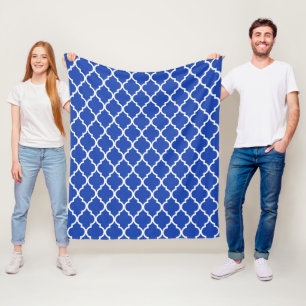 Blue Moroccan Quatrefoil Lattice Pattern Fleece Blanket