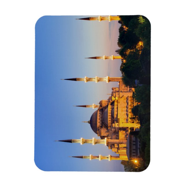 Blue Mosque at twilight Magnet (Vertical)