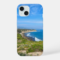 Blue ocean water along the coastline at Poine Dume