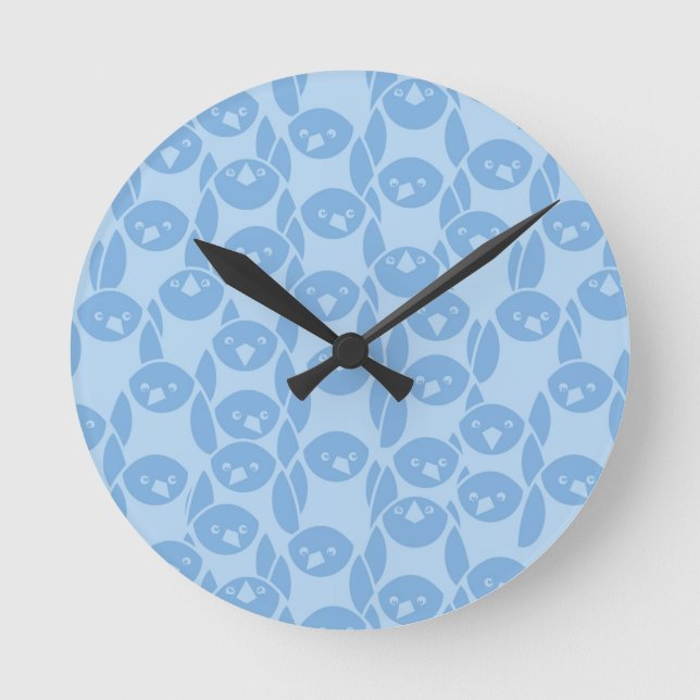 Blue penguins pattern background round clock (Front)
