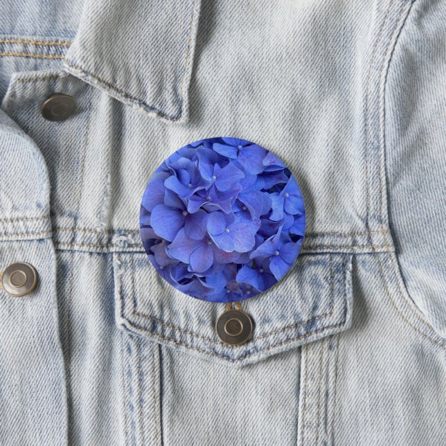Blue periwinkle elegant floral hydrangeas  7.5 cm round badge (In Situ)