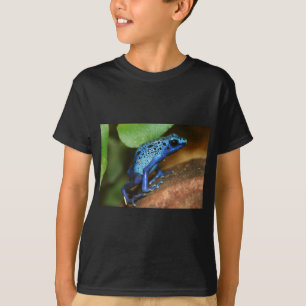 blue poison arrow frog T-Shirt