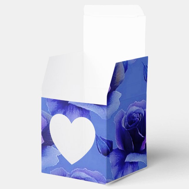 Blue Roses Floral Pattern Heart Favour Box (Opened)