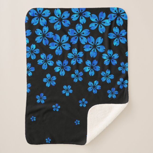 blue sakura sherpa blanket (Front)
