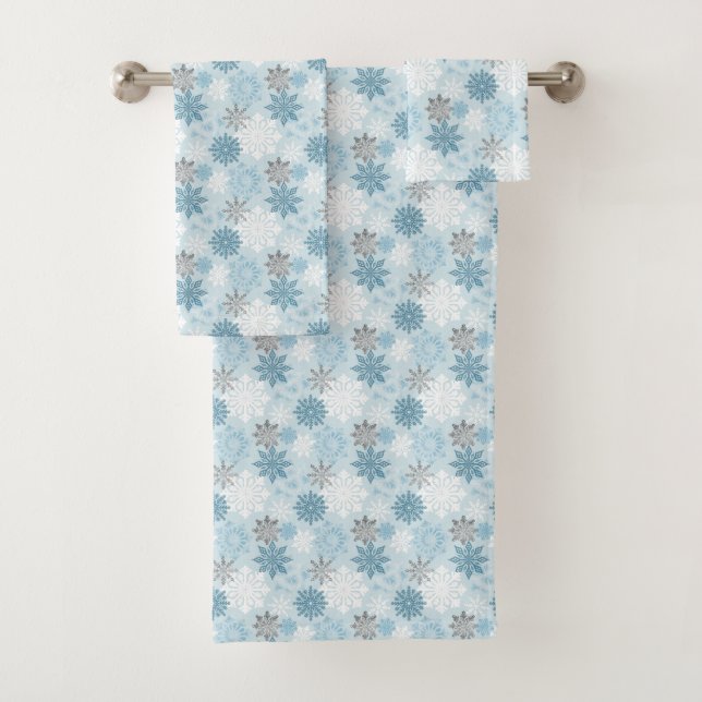 Blue & Silver Winter Snow Flakes Pattern Bath Towel Set (Insitu)