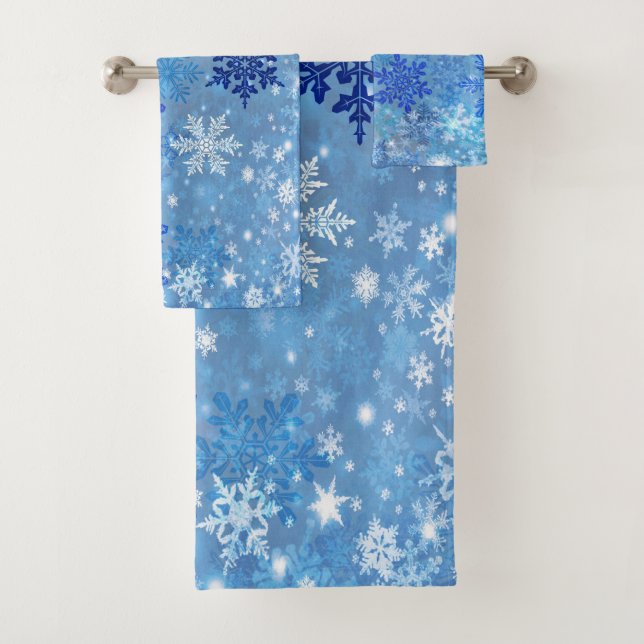 Blue Snowflakes Design Bath Towel Set (Insitu)