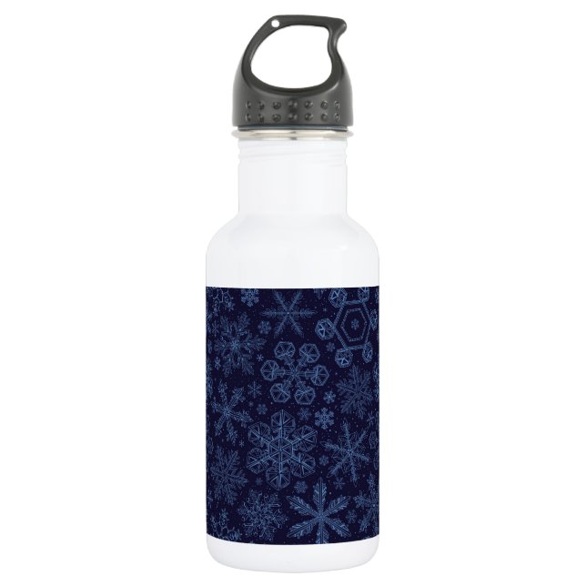 Blue Snowflakes on blue 532 Ml Water Bottle (Front)