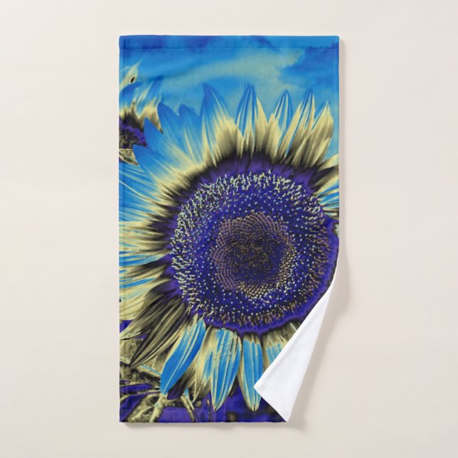 Blue Sunflower Hand Towel (Hand Towel)