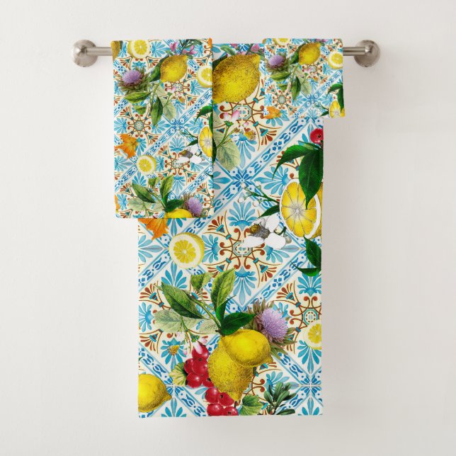 Blue tiles Mediterranean Floral  Bath Towel Set (Insitu)