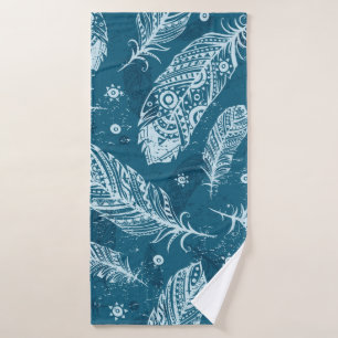 Blue vintage feather pattern bath towel