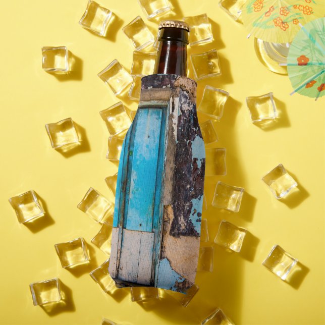 Blue wall and door bottle cooler (In Situ Summer)