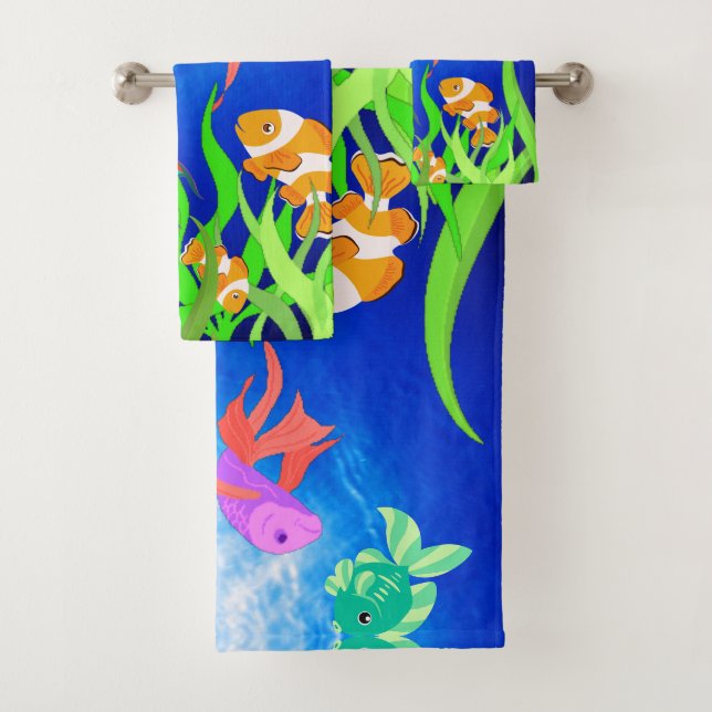 Blue Water Tropical Ocean Fishes Bath Towel Set (Insitu)