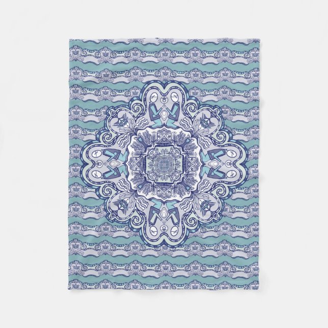 Blue & White Design Fleece Blanket (Front)