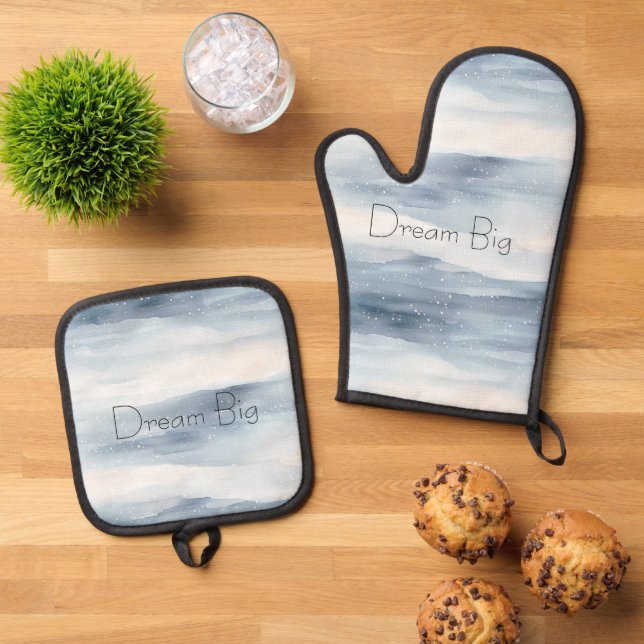 Blue White Snowflakes Oven Mitt & Pot Holder Set (Top Down)