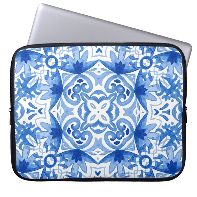 Blue white tile, watercolor seamless pattern. laptop sleeve (Front)