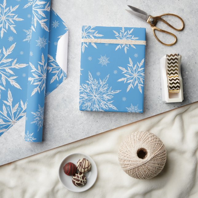 Blue Winter Snowflake Christmas Wrapping Paper (Crafts)