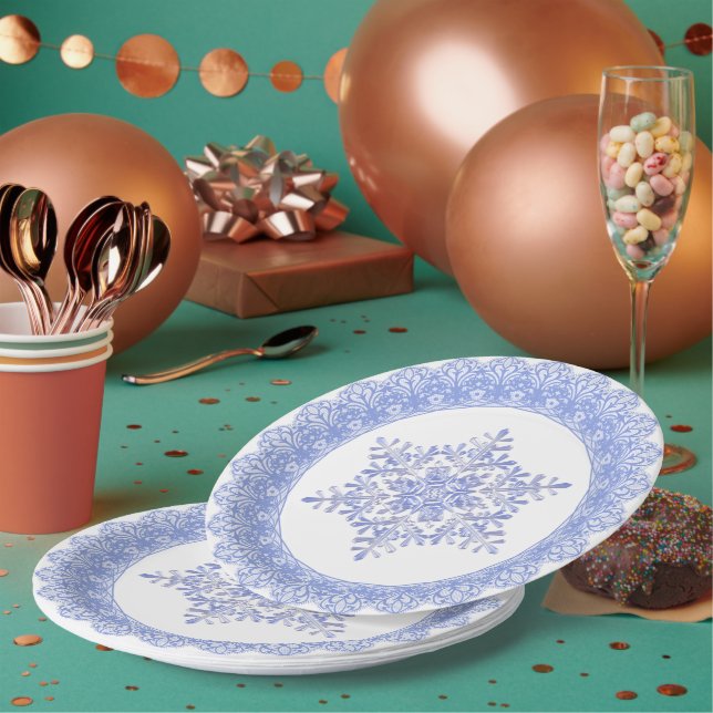 Blue Winter Snowflake Lace Edge Paper Plate (Multi)
