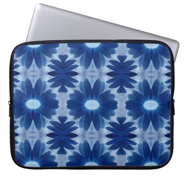 Bluesy... Laptop Sleeve (Front)