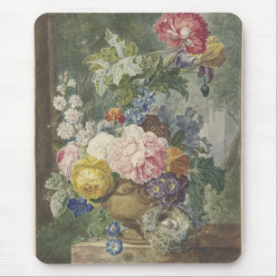Blumenstrauß in einer Vase mit Vogelnest Mouse Pad
