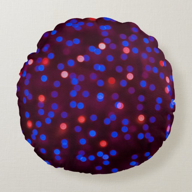 Blurred glittering christmas lights. Blurred abstr Round Cushion (Front)