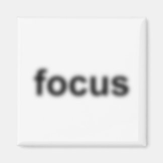 Blurry focus - Magnet