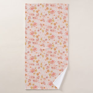 Blush Pink Watercolor Floral Pattern Bath Towel