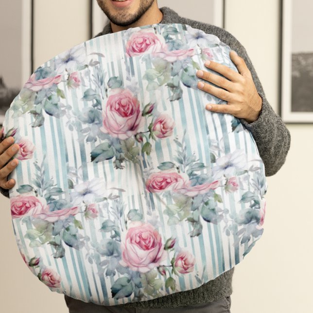 Blush Retro Spring Floral Background Round Cushion (Creator Uploaded)