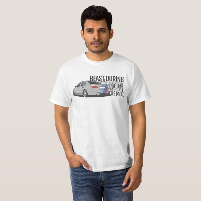 BMW e60 M5 - CarCorner T-Shirt (Front Full)