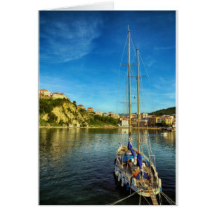 Boat Approaching Shore   Agropoli
