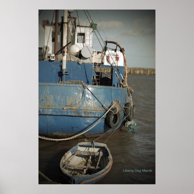 BOAT POSTERS - SHIP - BEACH - PHOTOGRAPHY (Front)