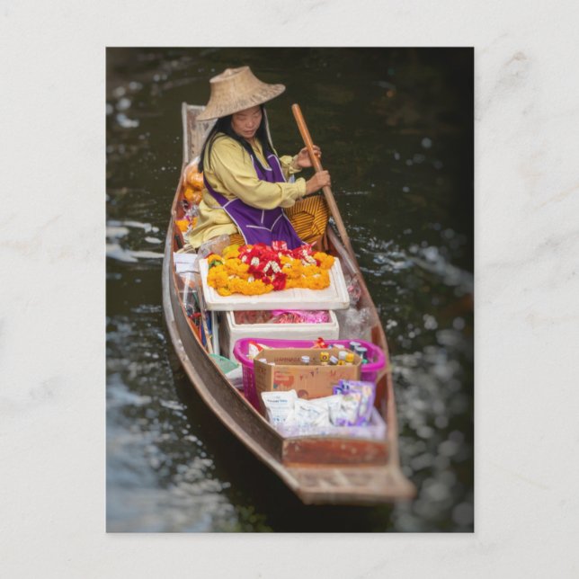 Boat vendor, Damnoen Saduak floating market Postcard (Front)