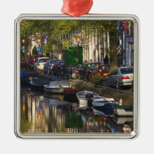 Boats and buildings along the canal belt, metal tree decoration