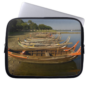 Boats on lake between Kyauktawgyi Paya and Laptop Sleeve