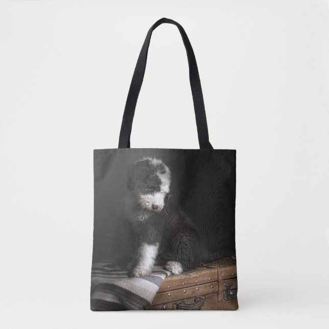 Bobtail puppy portrait in studio tote bag (Front)