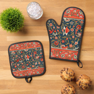 Bohemian Indo-Persian Floral Pattern Vintage Red  Oven Mitt & Pot Holder Set