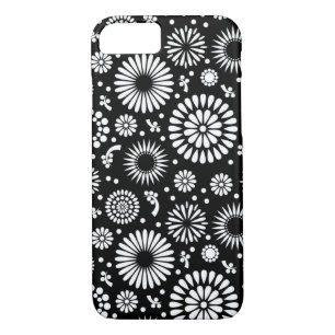Boho flowers Black and White vector floral pattern iPhone 8/7 Case