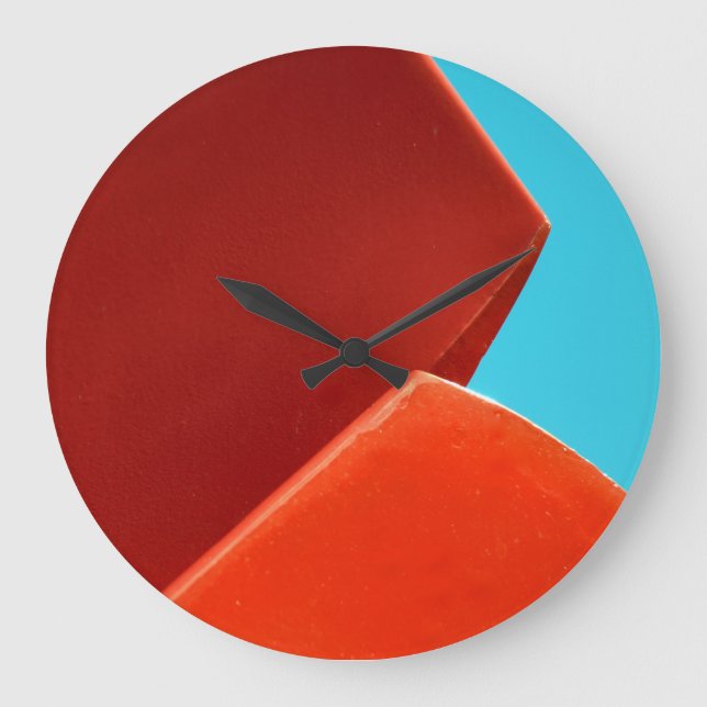 bold abstract large clock (Front)